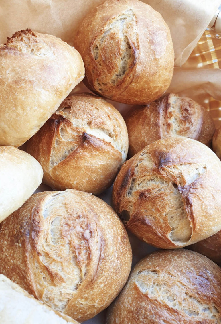 Meine Dinkel Brötchen 510g Backmischung aus frisch gemahlenen Dinkelmehl und per Hand liebevoll von meiner Mühle abgefüllt.