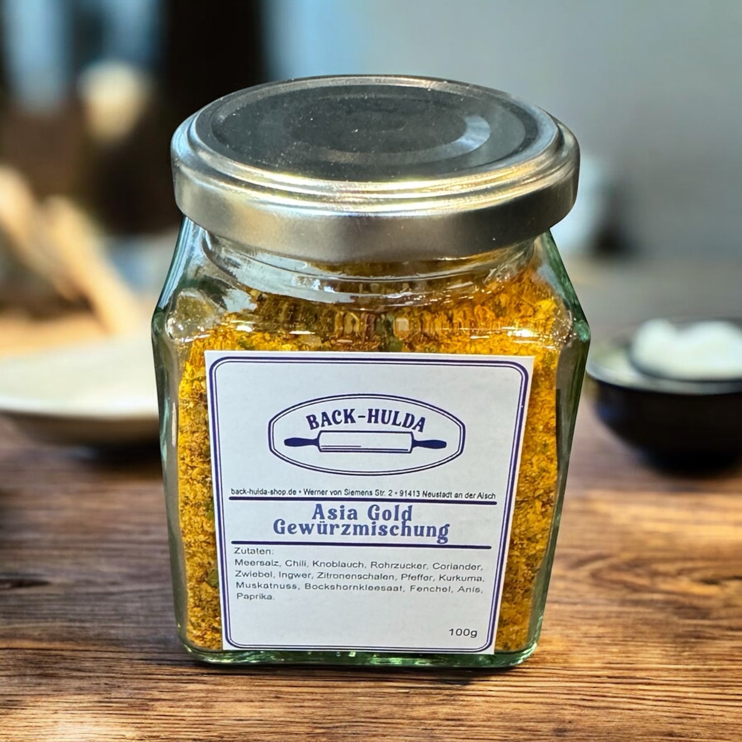 Asia Gold - Die Essenz fernöstlicher Aromen. 120g frische Gewürzmischung mit Liebe per Hand abgefüllt! Wird wöchentlich frisch von der Gewürzmühle (5km von uns) abgefüllt! Im Quadrat Glas