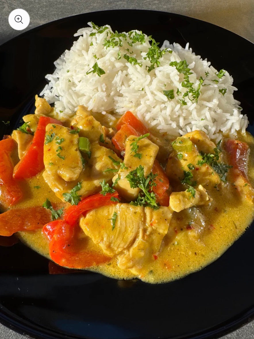 Asia Gold - Die Essenz fernöstlicher Aromen. 120g frische Gewürzmischung mit Liebe per Hand abgefüllt! Wird wöchentlich frisch von der Gewürzmühle (5km von uns) abgefüllt! Im Quadrat Glas