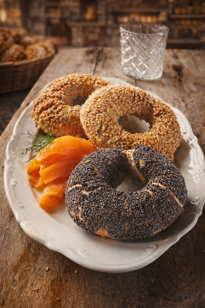 Buch: Bauernbrote & Brötchen nach traditionellen Rezepturen
Das große Buch des Brotbackens mit Sauerteig und Hefe. Gerhard Keller