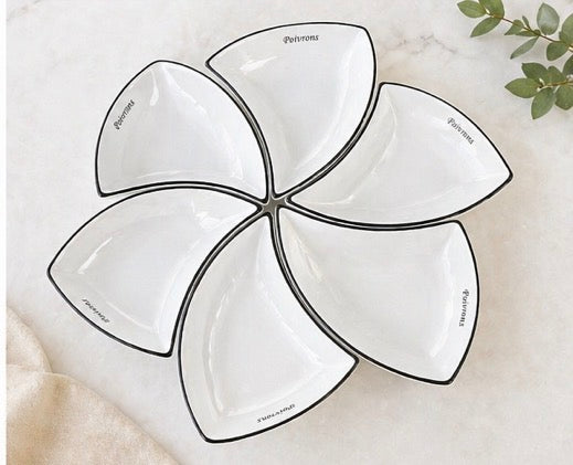 BlütenServier-Set – 6-teilig | Platzsparend & stilvoll servieren. Das elegante 6-teilige Servierset in Blütenform bringt Ordnung und Stil auf deinen Tisch – perfekt für Grillabende, Raclette oder Snacks.