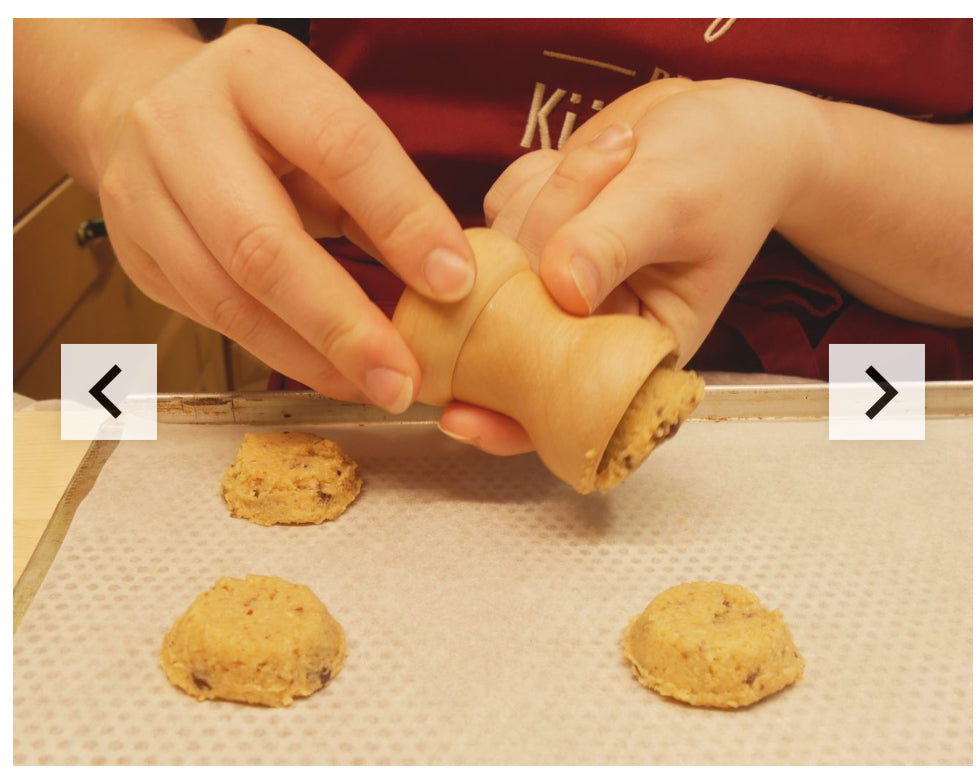 SCHOKO- HASELNUSS- KEKSE - BACKMISCHUNG - NACH UNSEREM HAUSREZEPT! Ergibt 87 Stück mit der Lebkuchen Glocke 4cm.