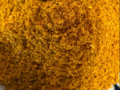 Wurst Gold - Der Kultgeschmack für deine Currywurst. 120g Gewürzmischung liebevoll per Hand abgefüllt! Wird wöchentlich frisch von der Gewürzmühle (5km von uns)abgefüllt! Im Quadrat Glas