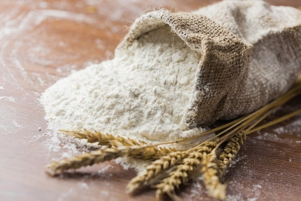 Unser frisch gemahlenes Roggenmehl Type 1150, 1000g liebevoll per Hand abgefüllt.