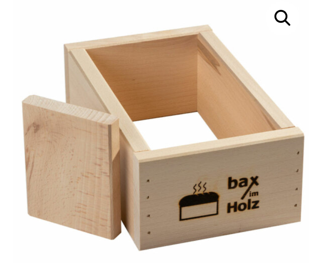 Der Bax im Holz Holz-Backrahmen „einfach“ aus naturbelassenem, massivem Buchenholz. Inklusive passender Trennwand für zwei Brote je 250g.Siehe auch großen Backrahmen im Shop