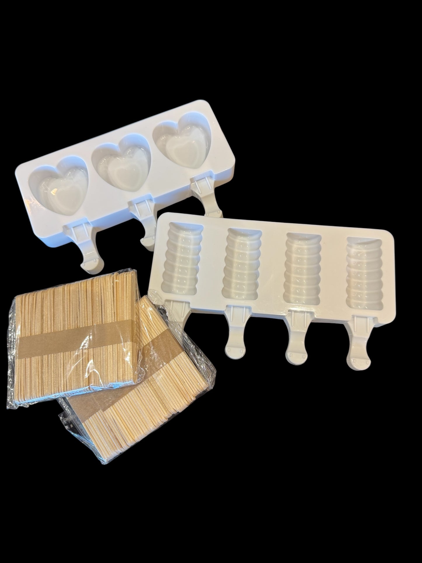 Silikon-Eisformen Set - 2 Formen-Herz & Spirale für 7 Eisportionen + 100 Stück Holzstäbchen. Siehe auch „Eis dich glücklich-Set“ im Shop
