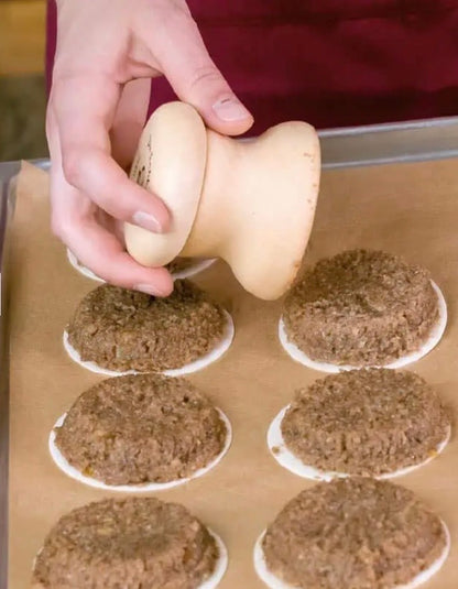 Lebkuchenglocke®️ 3 cm (inkl. Rezeptheft & Anleitung) & Oblaten Ø 30mm.