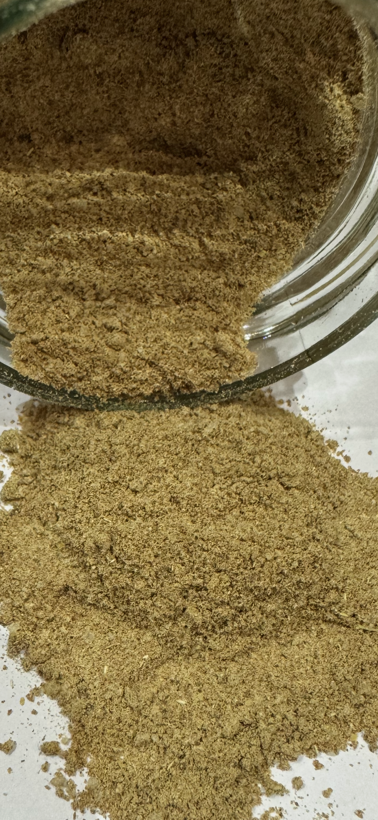 Umami – die Seele des guten Geschmacks - Wird wöchentlich frisch von der Gewürzmühle (5km von uns)abgefüllt! 100g im Quadrat Glas