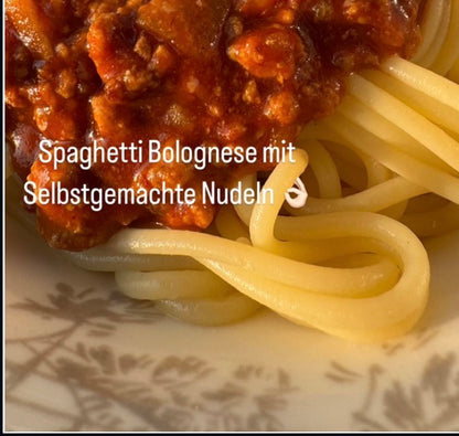 Pasta Gold - Italienischer Genuss. 100g frische Gewürzmischung liebevoll per Hand abgefüllt! Wird wöchentlich frisch von der Gewürzmühle (5km von uns) abgefüllt! Im Quadrat Glas