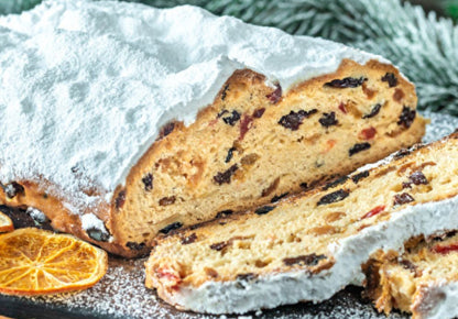 Stollengewürz - Eine handgemachte Mischung, 100g im Quadrat Glas, die an traditionellen Aromen von Omas Zeiten erinnert! Für Omas klassischer Weihnachtsstollen