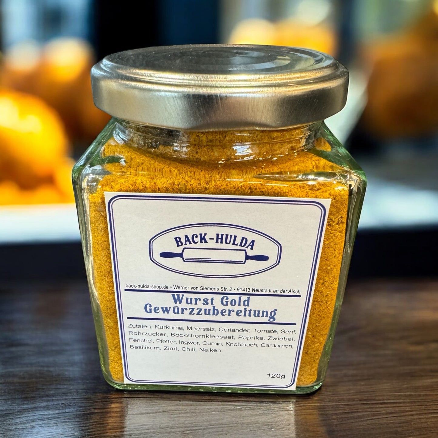 Wurst Gold - Der Kultgeschmack für deine Currywurst. 120g Gewürzmischung liebevoll per Hand abgefüllt! Wird wöchentlich frisch von der Gewürzmühle (5km von uns)abgefüllt! Im Quadrat Glas