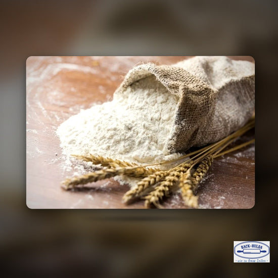 Frisch gemahlenes Weizenmehl Typ 405 von der Mühle, 1000g liebevoll per Hand abgefüllt! Genieße den Duft von frischen Korn in deiner Küche – Clean Showcase Plus