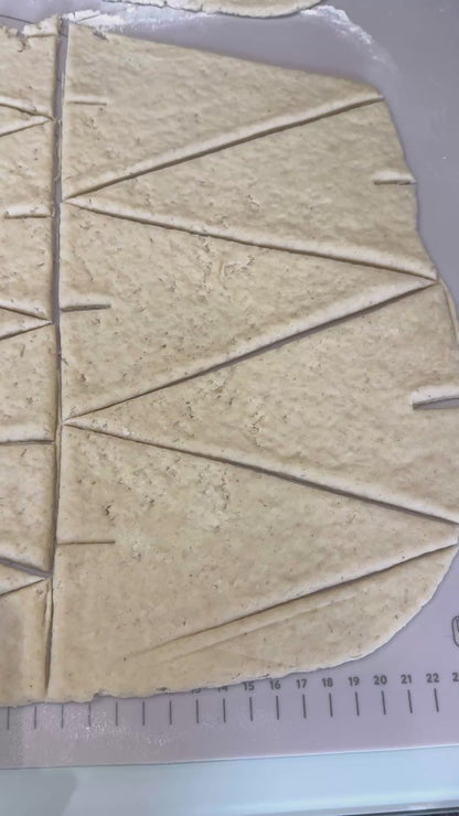 Croissants-Teigroller-perfekte Hörnchen im Handumdrehen. Antihaft-Kunstoff, BPA-Frei